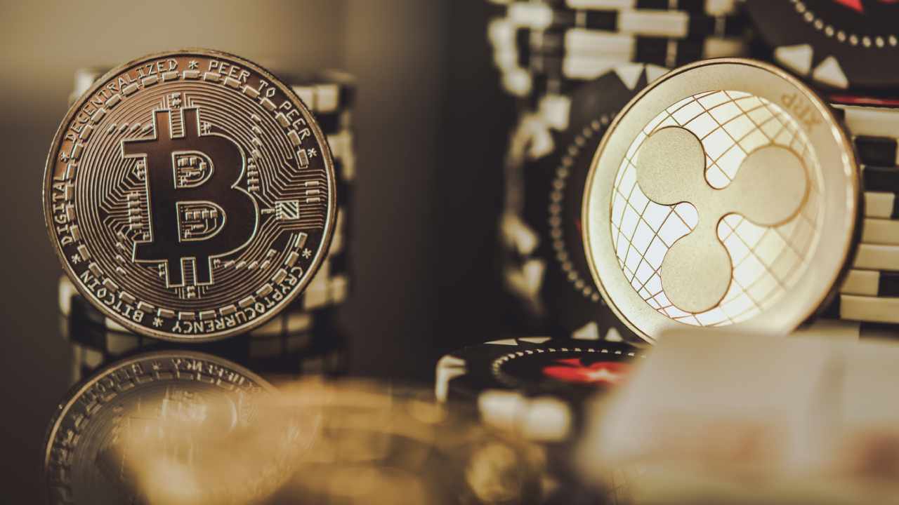 9 Things to know before you play Bitcoin slots
